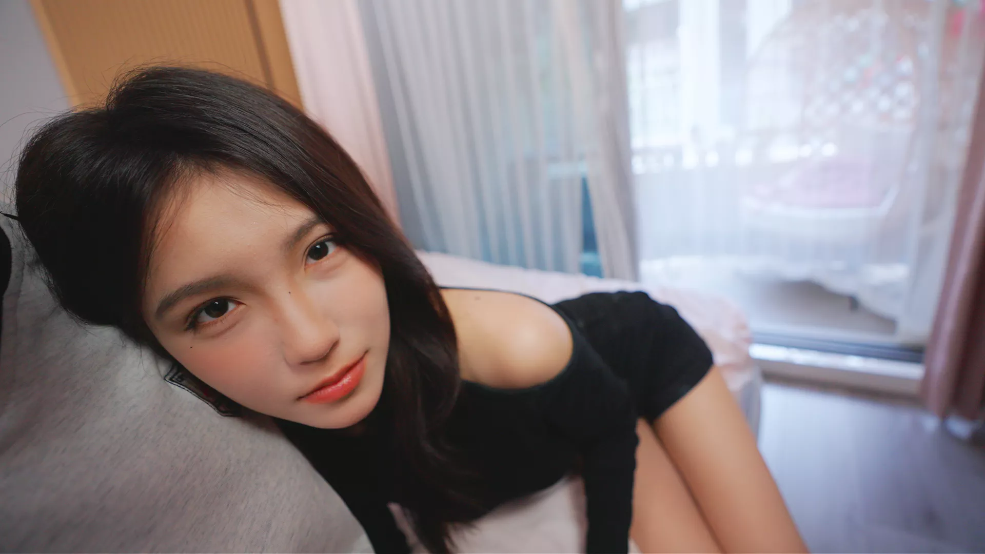 美女你矜持一点/Stay Reserved, Beauty 新游发布 美女你矜持一点/Stay Reserved, Beauty 新游发布